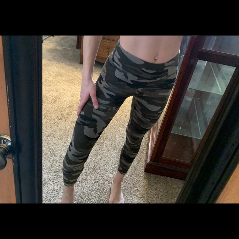 Express | Camouflage Leggings